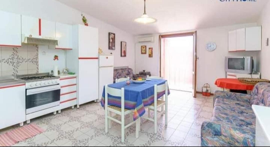 Casa Vacanze I Gabbiani Giardini Naxos Schiso Exterior photo